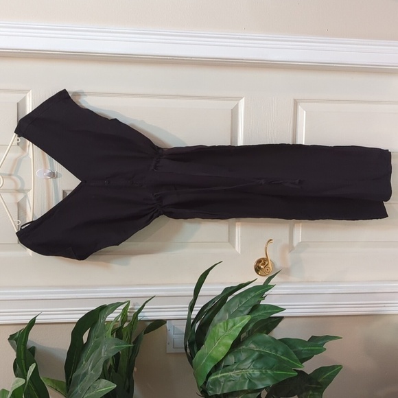 Cloth & Stone Women's Black Linen Deep V Jumpsuit Size XS - Picture 2 of 16